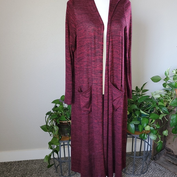 LulaRoe women's open front cardigan with pockets. - Picture 14 of 16